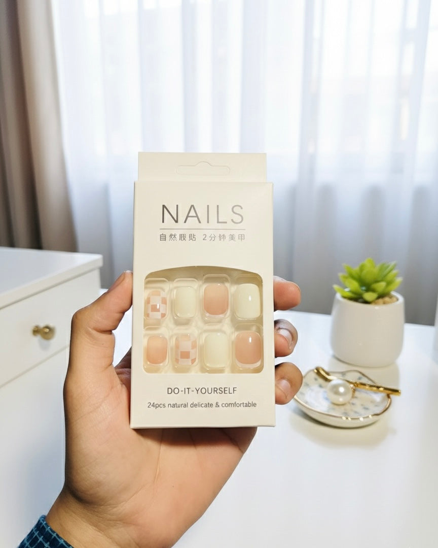 5 Pcs Deal On Nail Set