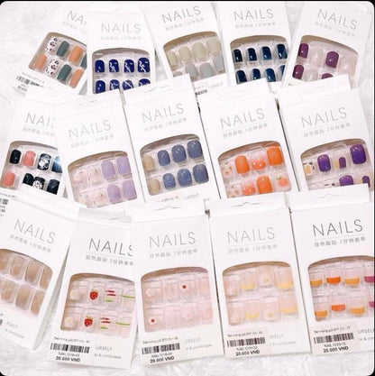 10 Pcs Deal On Nail Set With Free Marvel Makeup Sponge