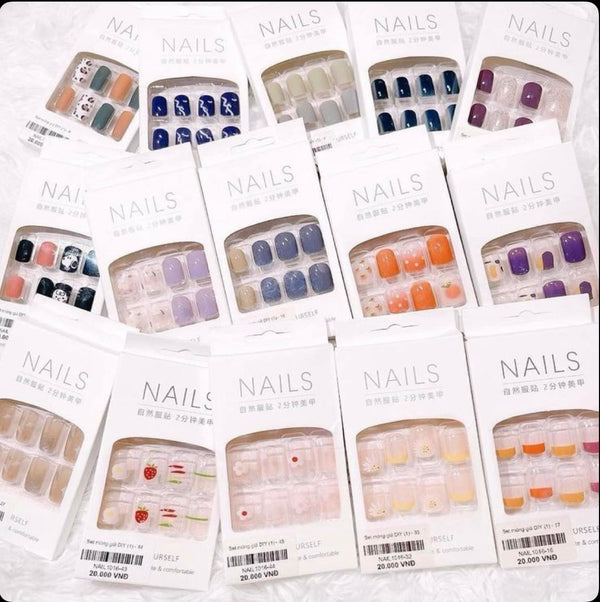 10 Pcs Deal On Nail Set With Free Marvel Makeup Sponge