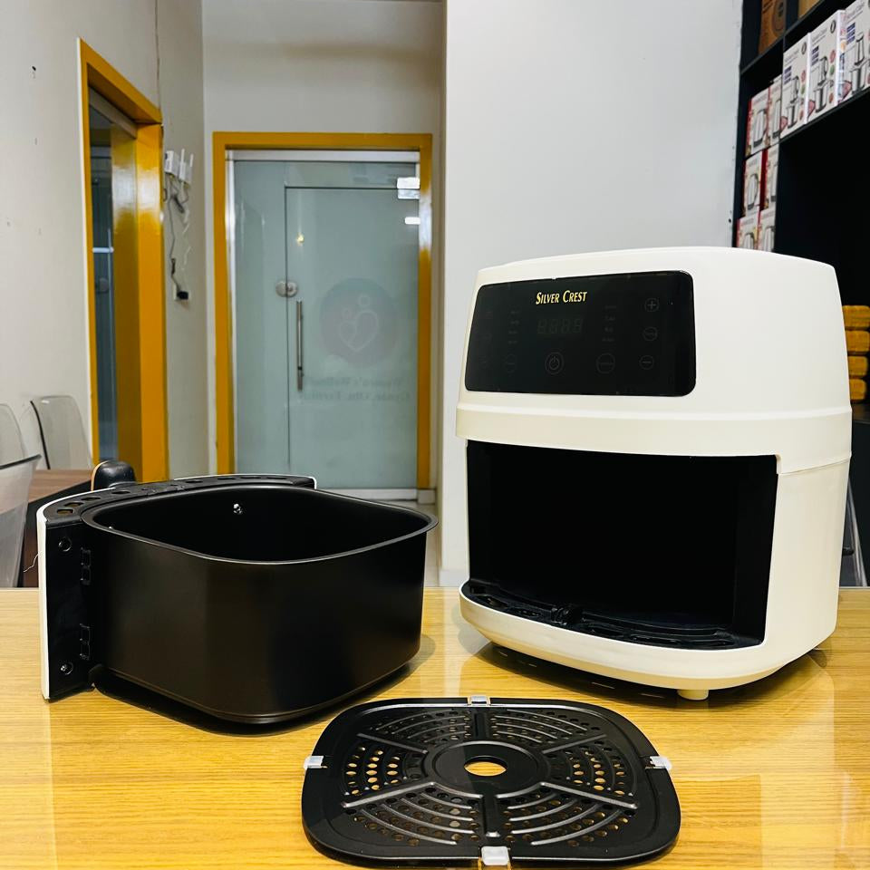 Silver Crest 8L Air Fryer S-18 - Touch Display Model - 2400W