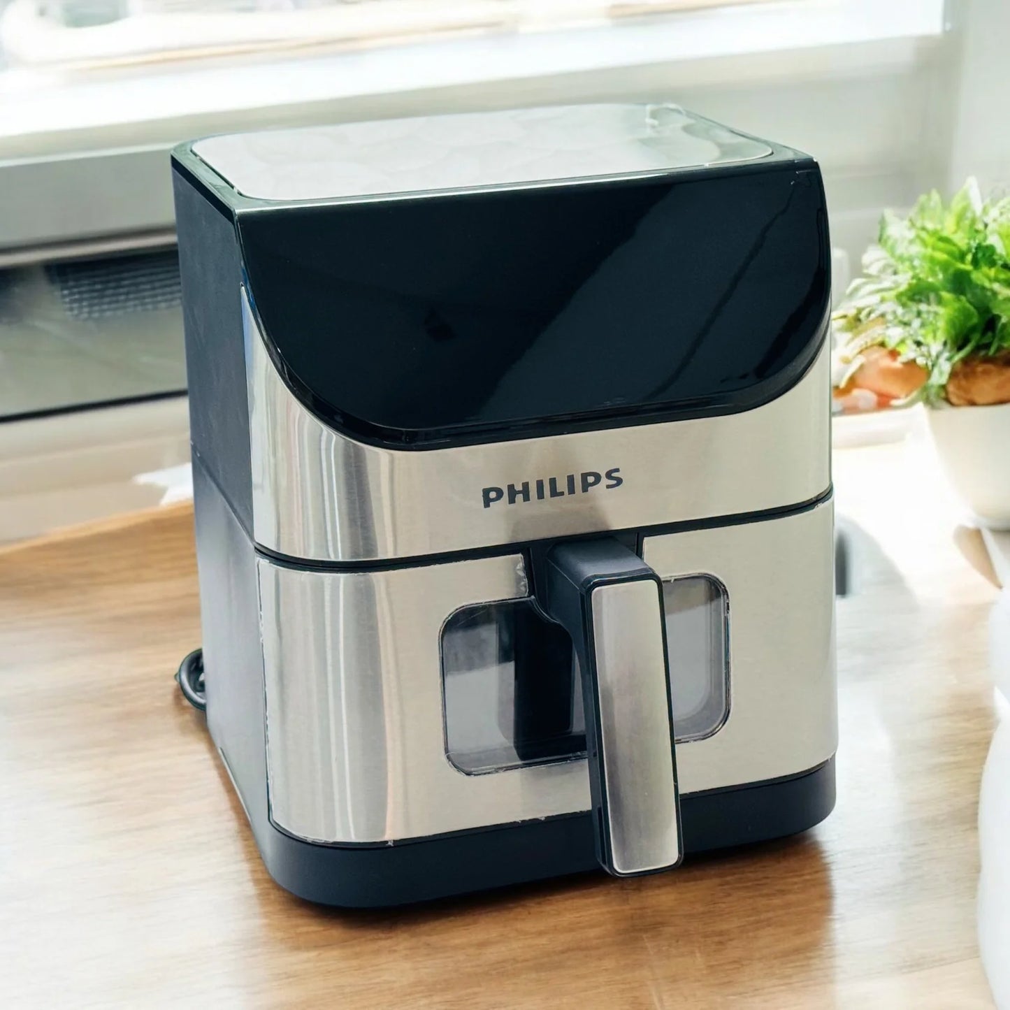 Philips 11L Digital Air Fryer HN-605- Large Capacity Oil-Free Cooker